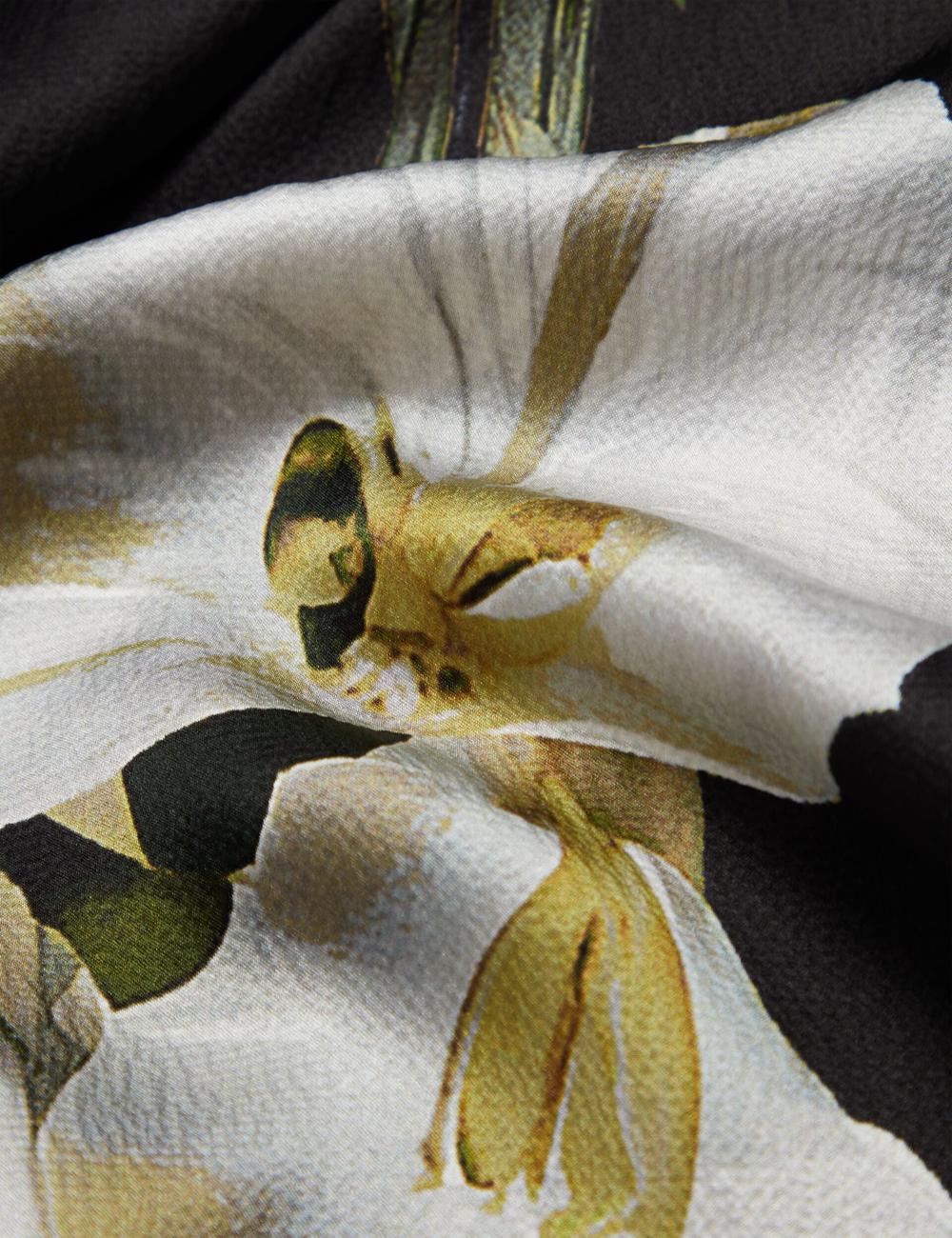 Black Ted Baker IRISSO - Floral Graphic Textured Long Silk Women Scarves | Canada  CLM-578901