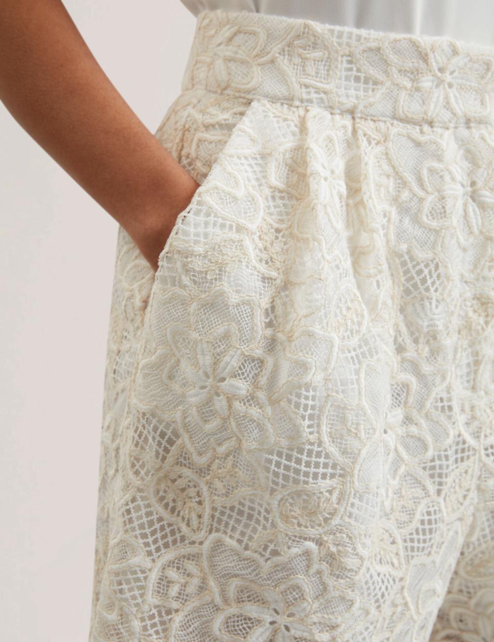 Ivory Ted Baker BOWIA - Lace High Waisted Tailored Women Shorts | Canada  TWP-387415