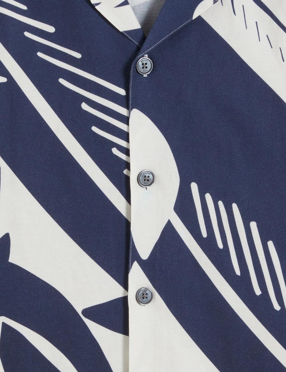 Mid-Navy Ted Baker HEUKELS - Short Sleeve Relaxed Fish Print Men Casual Shirts | Canada  RCL-853762