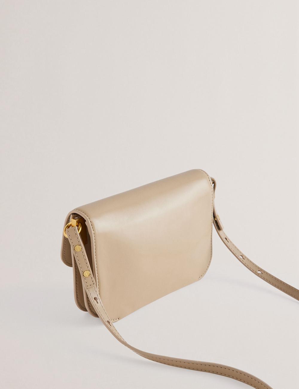 Taupe Ted Baker KKAYSA - Leather Twist Lock Small Women Crossbody Bags | Canada  ZSN-893057